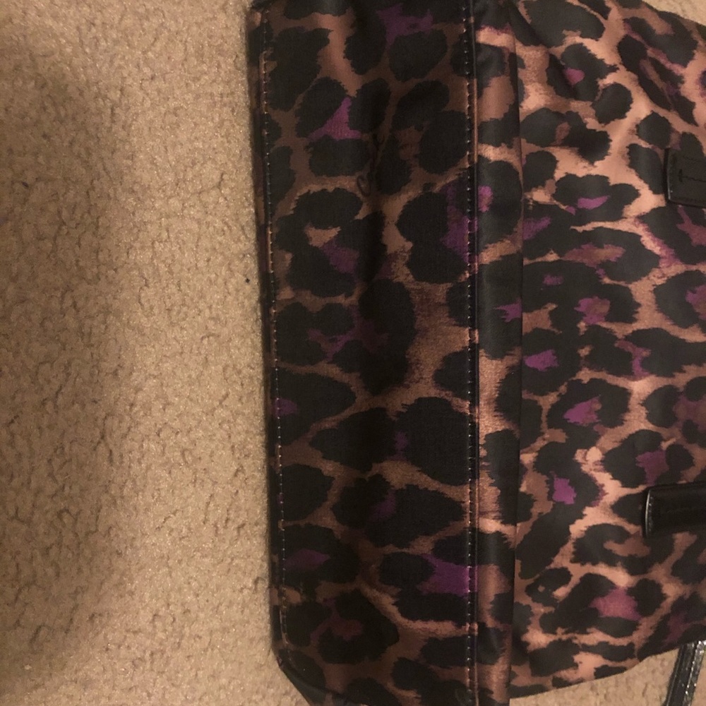 Coach Sateen tote. In Guc. - Picture 5 of 9